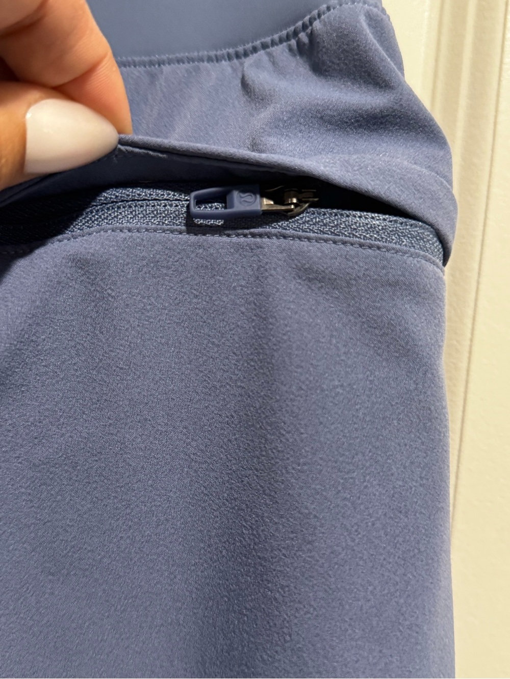 lululemon athletica Slate Blue Drawstring Athletic Shorts - Picture 4 of 5